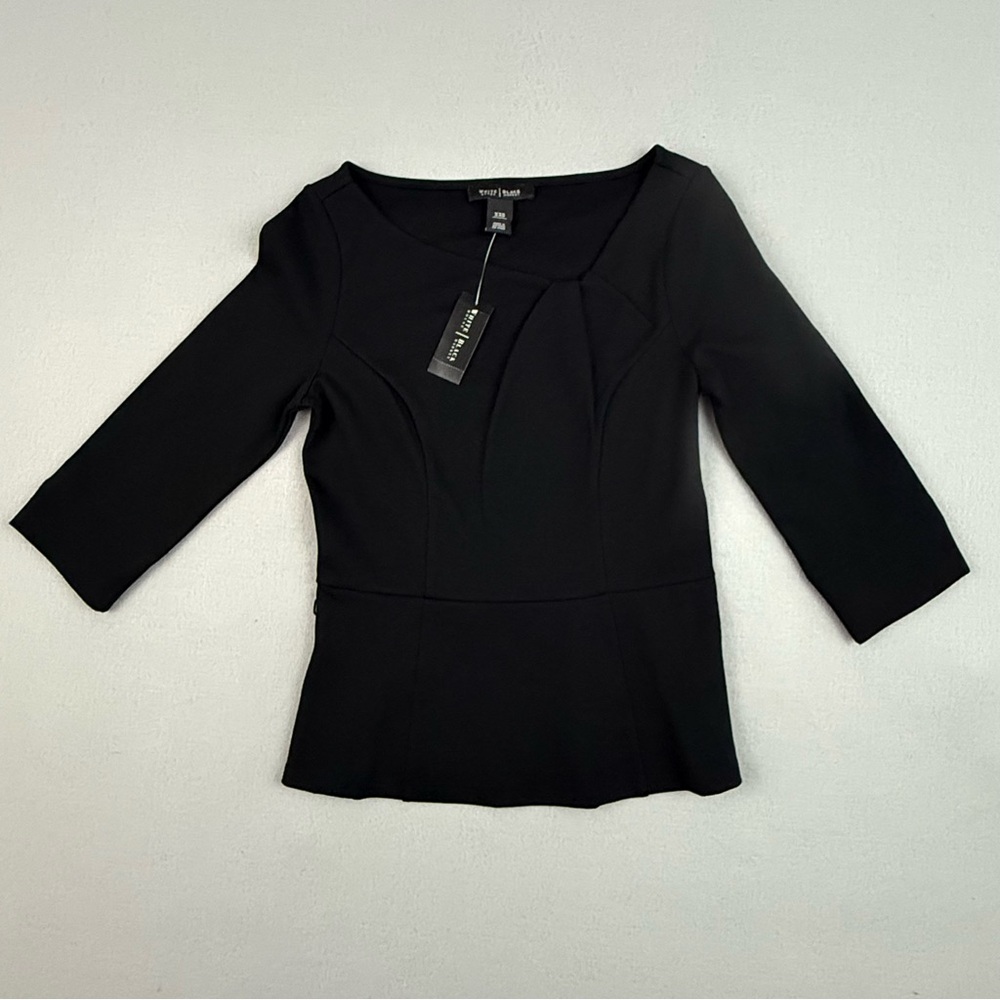 White House Black‎ Market Black Blouse Women's XS Triangle Accent Neck Black New